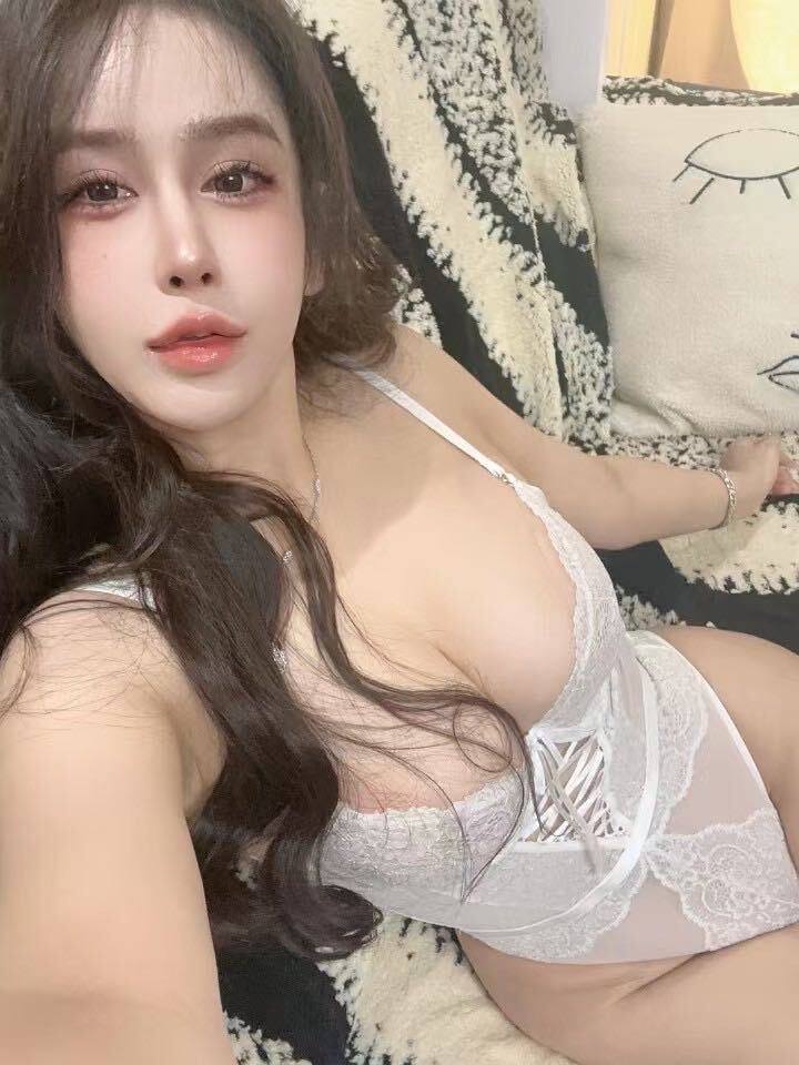 πππ orientale πππ novita bellissima ragazza sensuale ( β foto 2 di 2