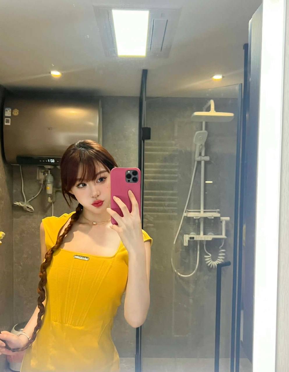 πππ orientale πππ novita bellissima ragazza sensuale ( β foto 1 di 3