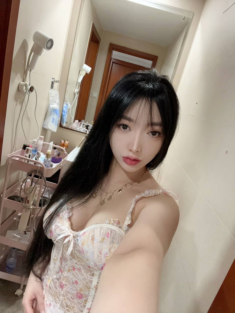 ➡️🔥💓PORCA Orientale ragazza==NUOVA ARRIVATA )= ** REGINA D
